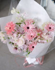 TONE ON TONE BOUQUET