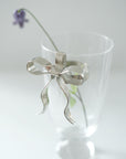 Ribbonery · Flower Holder